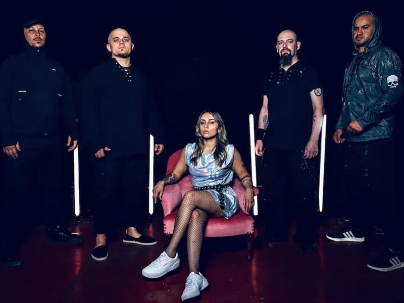 Ancient Settlers estrena videoclip “Through the Ruins”