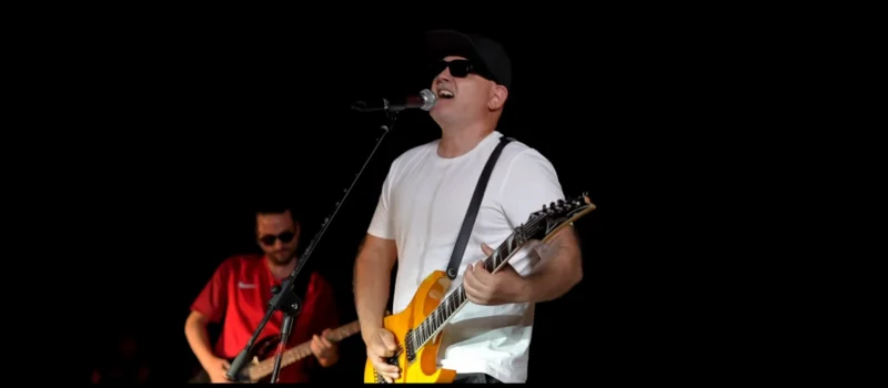 LOLABLUE estrena videoclip “Somos Culpables”
