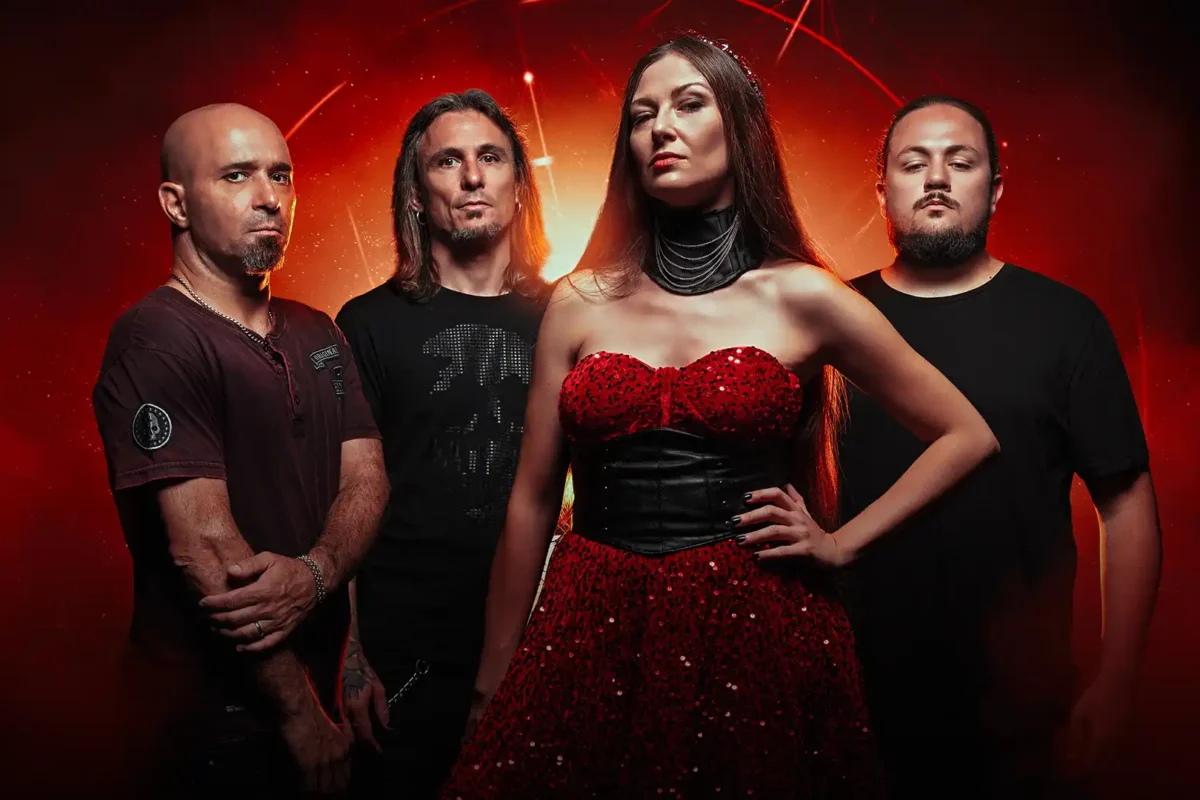 In Verse publica videoclip “Nostalgia”