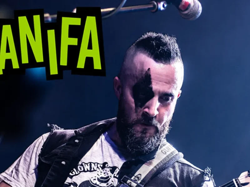 Manifa estrena video en directo “Generación Rendida”